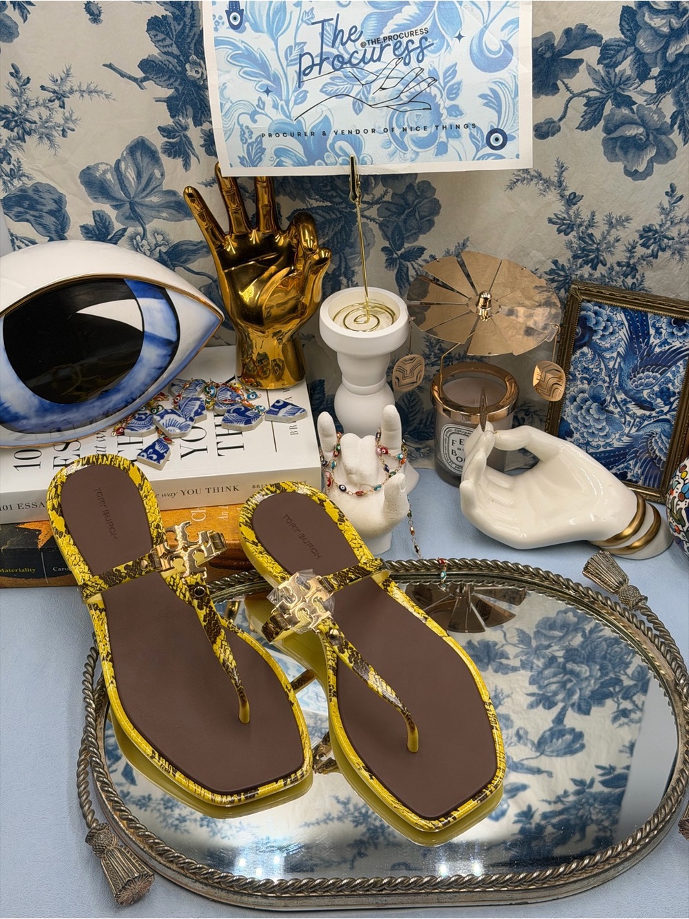 🆕 TORY BURCH 🧿 NWOB Roxanne Rubber Sandals, Brown & Yellow Lizard - Sz 7 - Picture 3 of 10